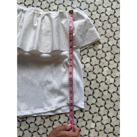 Who What Wear White One-Shoulder Ruffle Top Size M BNWT - Picture 7 of 8
